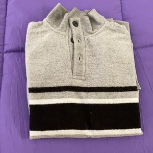 NWOT men’s medium mock neck sweater